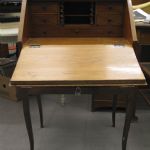 648 1136 SECRETAIRE